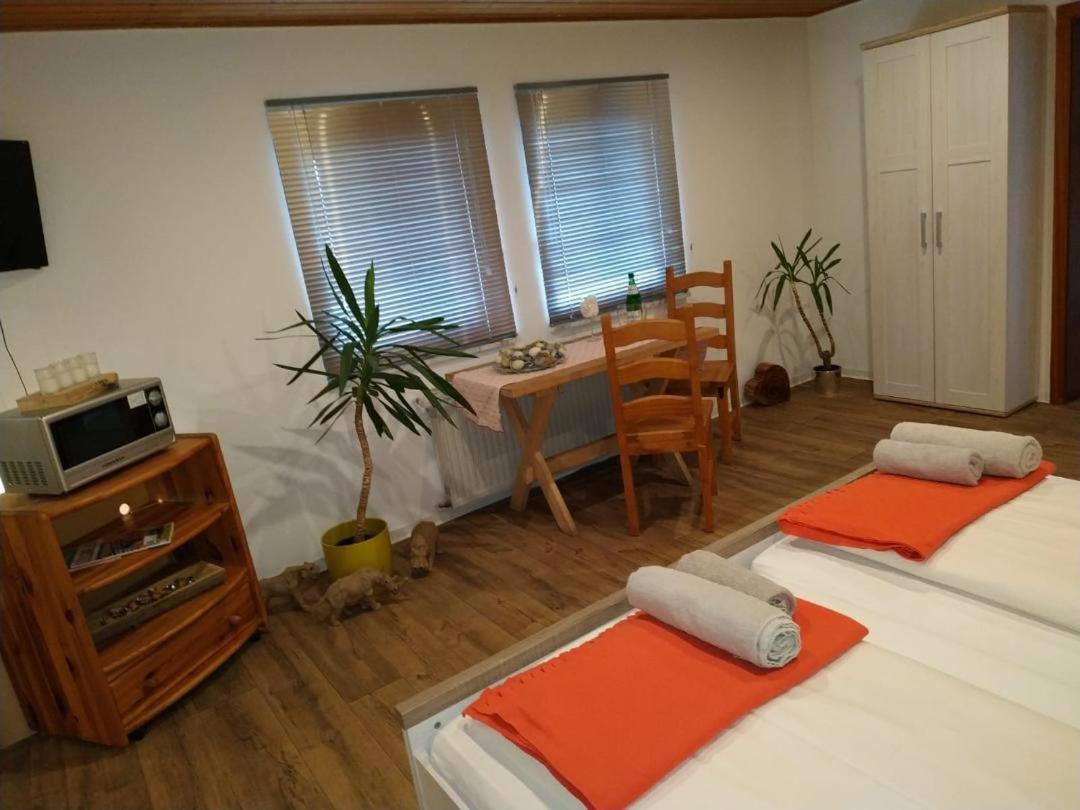 Edertaler Hof Apartment Ngoại thất bức ảnh