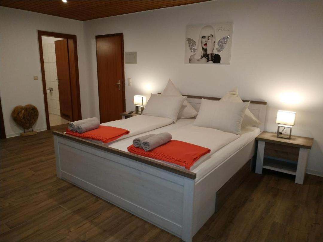 Edertaler Hof Apartment Ngoại thất bức ảnh