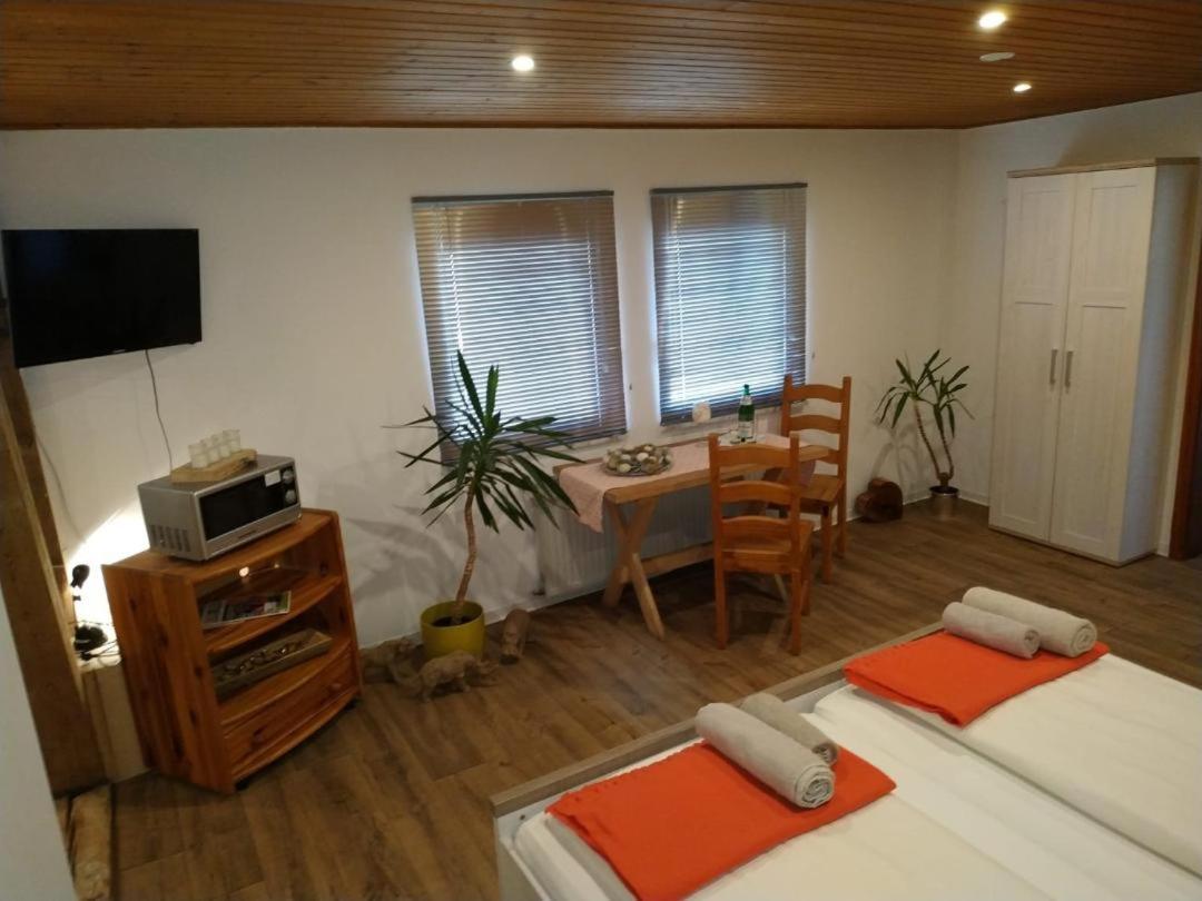 Edertaler Hof Apartment Ngoại thất bức ảnh